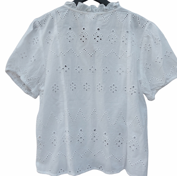 Rebellion again short sleeve lace blouse - Picture 2 of 5